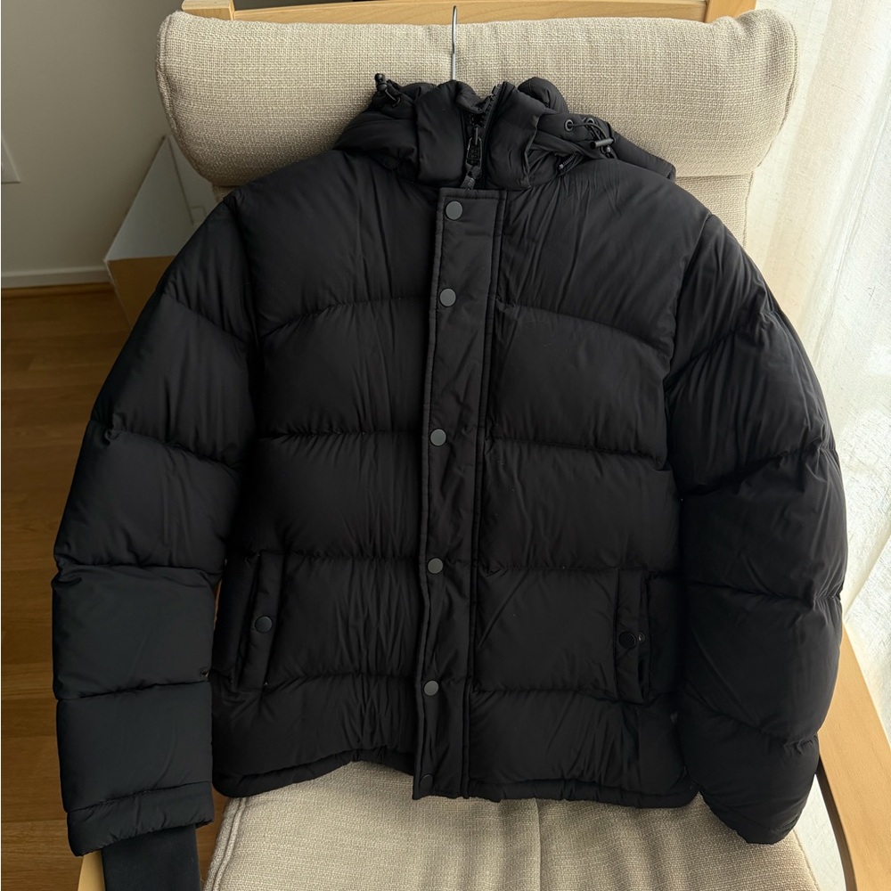 Aritzia Super Puff Women’s Black XXS